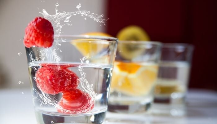 Benefits of drinking more water every day